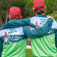 hugging-with-uniforms